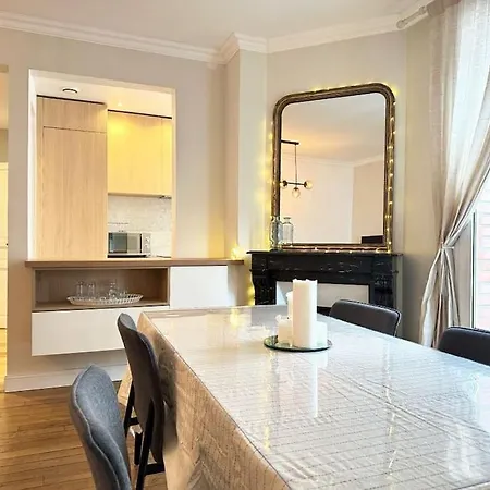 New Deco Apt With 2 Bdrs 1 Mn To Metro Voltaire *